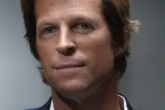 Top 10 Best Fielders in the World of All Time (2025): From Jonty Rhodes to Jadeja